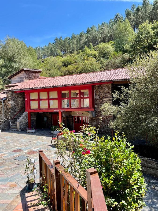 Sarreaus Aldea Couso Rural酒店 外观 照片