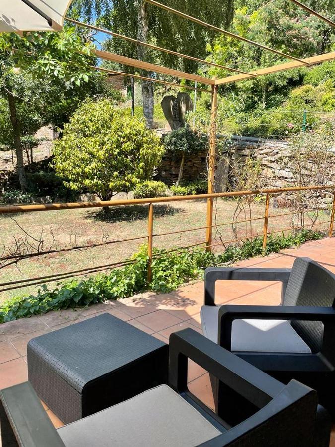 Sarreaus Aldea Couso Rural酒店 外观 照片