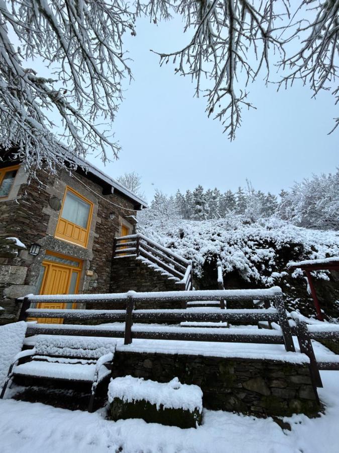 Sarreaus Aldea Couso Rural酒店 外观 照片